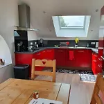 Le Cerf 8 Personnes + 1 Bebe