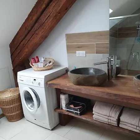 Le Cerf 8 Personnes + 1 Bebe